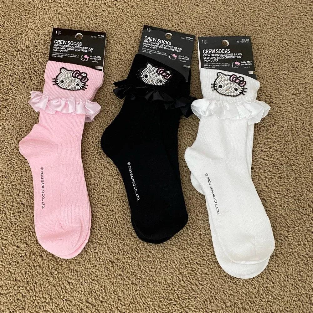 Hello Kitty Ruffled Crystal Anklets - Picture 2 of 6